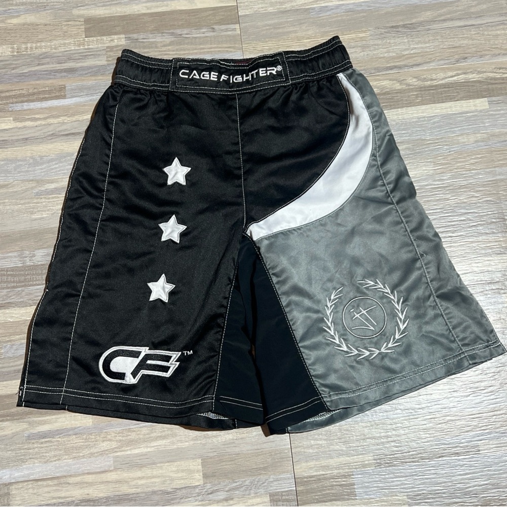 Cage Fighter MMA Shorts Men’s Small Jordan Trained Black Gray